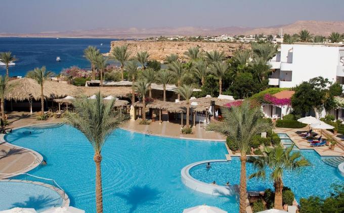 Jaz Fanara Resort & Residence