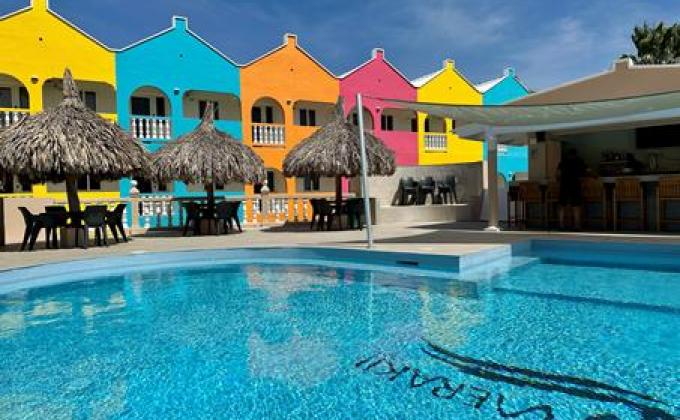 Merakii Seaview Escape Curacao